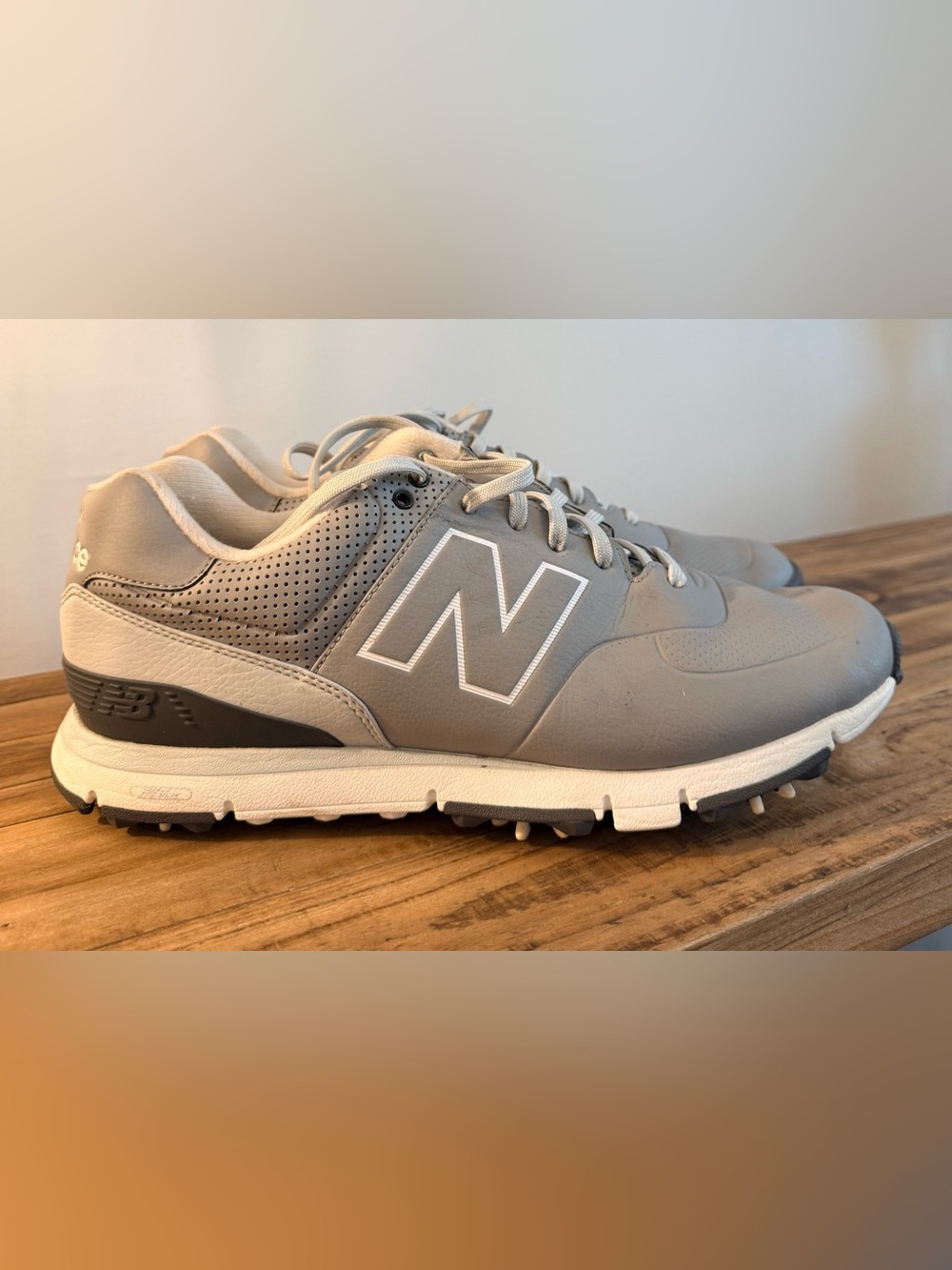 New Balance Men’s Gray Leather Golf Shoes